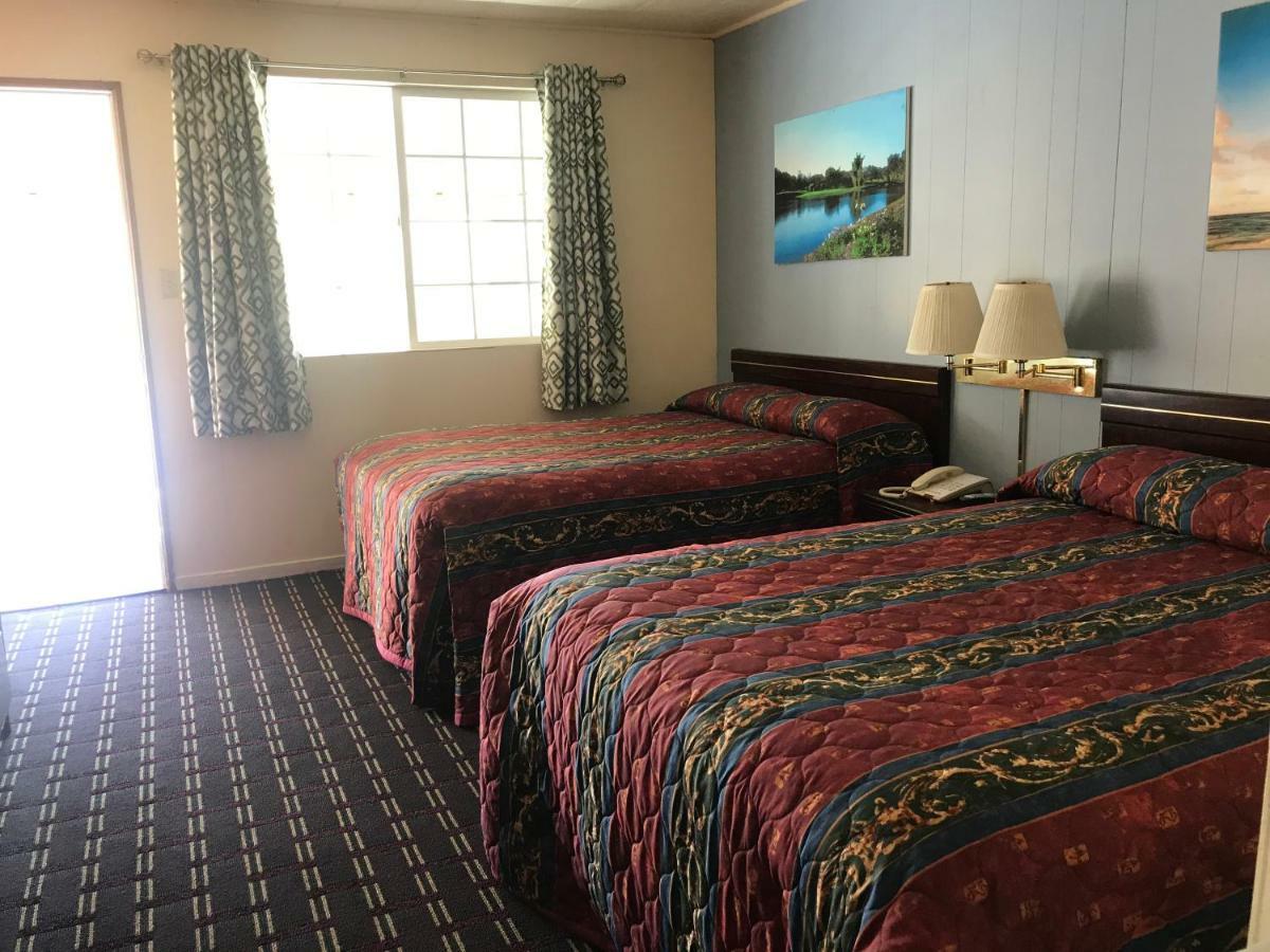 Edgewood Motel Willits Bagian luar foto